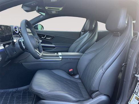 Used 2025 Mercedes-Benz CLE 450 CLE 450 image 9