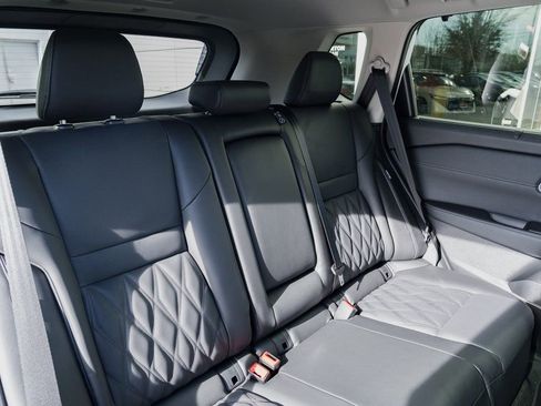 New 2026 Nissan Rogue Platinum image 24