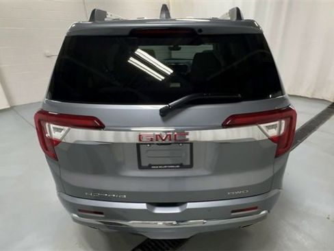 Used 2023 GMC Acadia Denali w/ Denali Ultimate Package image 7