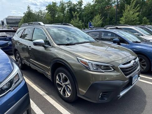 Used 2020 Subaru Outback Touring AWD/4WD image 11