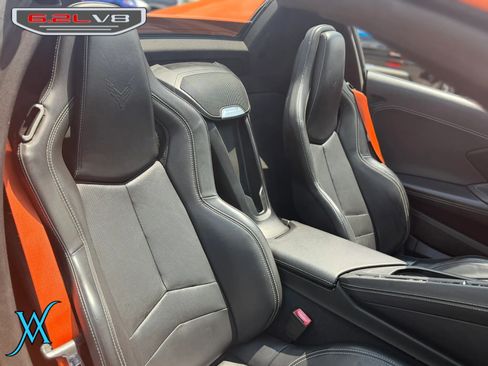 Used 2022 Chevrolet Corvette Stingray Convertible w/ Z51 Performance Package RWD image 20