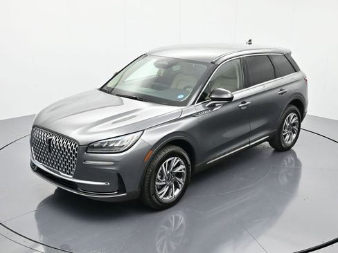 Used 2025 Lincoln Corsair FWD image 27