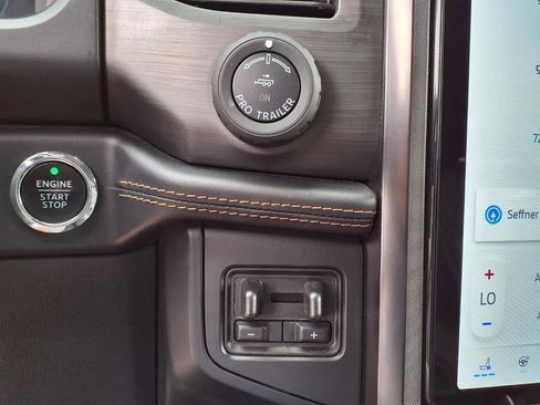 Used 2022 Ford Expedition Max Platinum AWD/4WD image 35