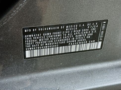 Used 2025 Volkswagen Jetta Sport image 12