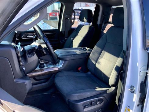 Used 2024 GMC Sierra 1500 Elevation image 21