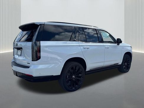 New 2026 Cadillac Escalade Platinum Sport w/ LPO, ONYX Package image 5