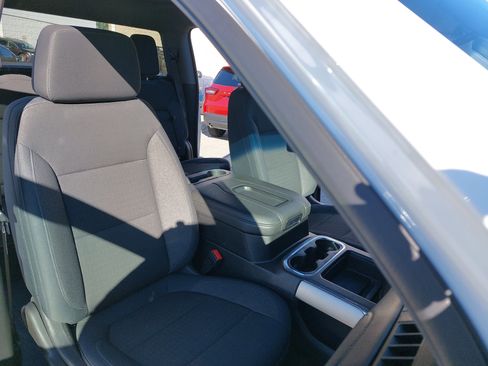 Used 2019 Chevrolet Silverado 1500 LT Trail Boss image 10