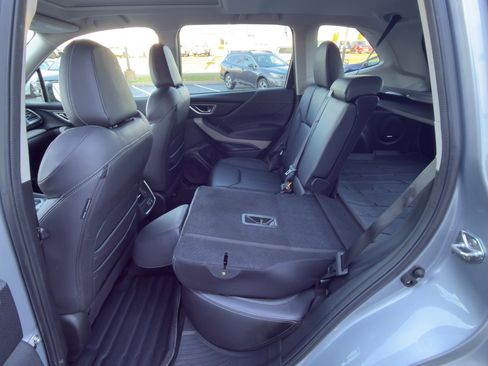 Certified 2023 Subaru Forester Limited image 14