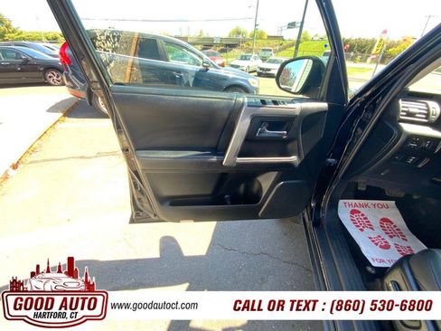 Used 2019 Toyota 4Runner SR5 Premium AWD/4WD image 9