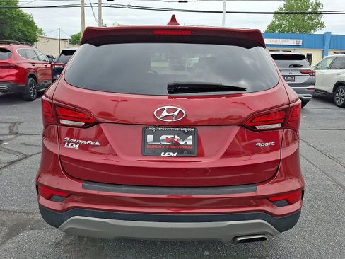 Used 2017 Hyundai Santa Fe Sport FWD image 5