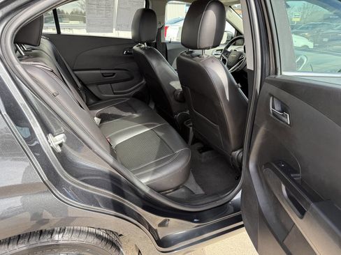 Used 2020 Chevrolet Sonic Premier image 12