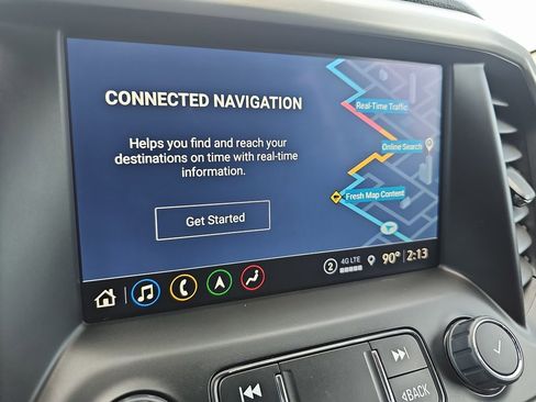 Used 2023 GMC Acadia SLT image 36