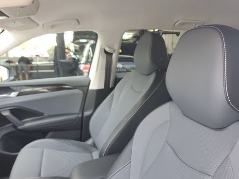 Certified 2026 Volkswagen Tiguan SE AWD/4WD image 23