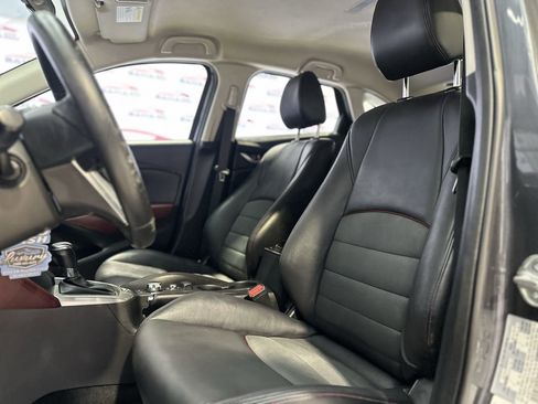 Used 2017 MAZDA CX-3 Touring image 5
