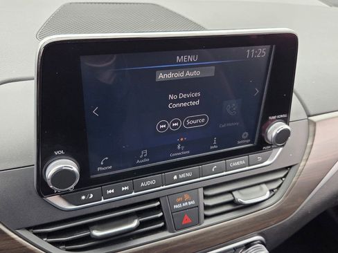 Used 2024 Nissan Altima 2.5 SV image 20