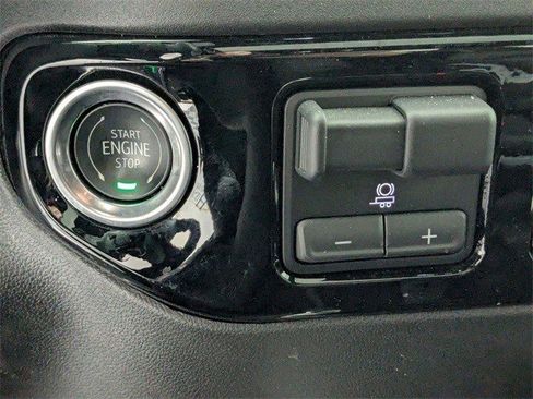 Certified 2025 Chevrolet Silverado 1500 High Country w/ High Country Premium Package image 25