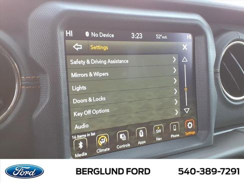 Used 2021 Jeep Gladiator Overland image 23