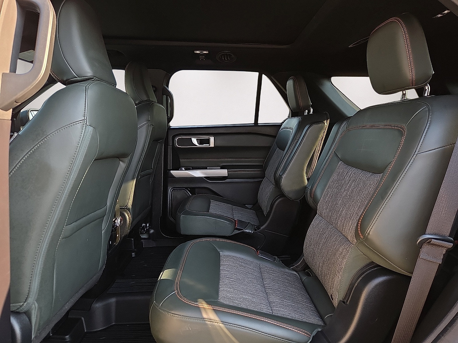 Used 2022 Ford Explorer Timberline AWD/4WD image 11