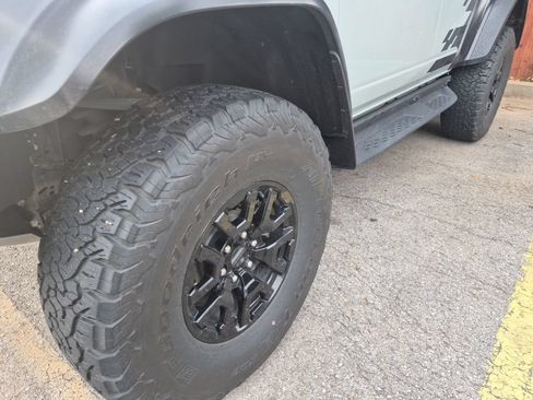 Used 2023 Ford Bronco Raptor AWD/4WD image 5