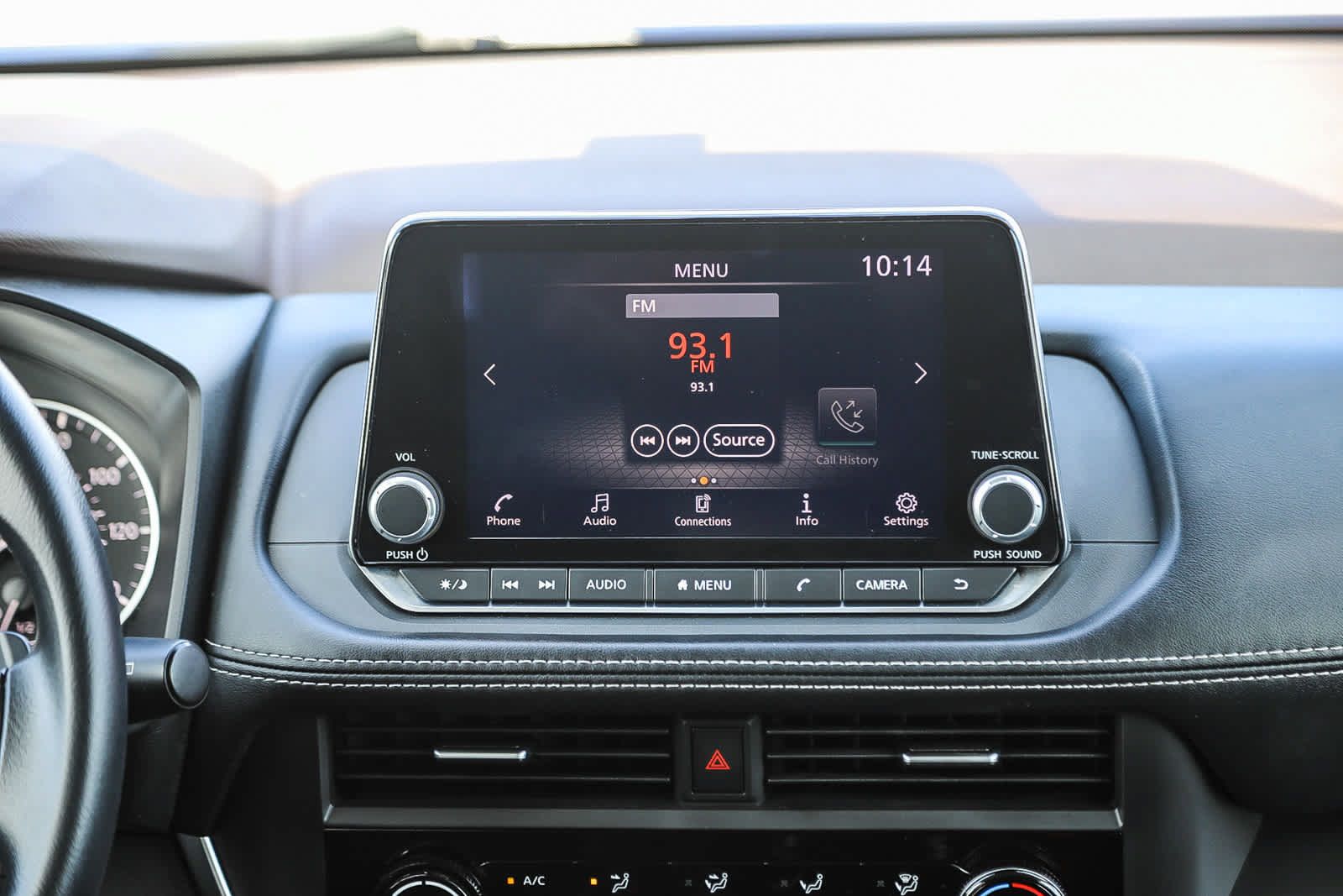 Used 2023 Nissan Rogue S FWD image 15