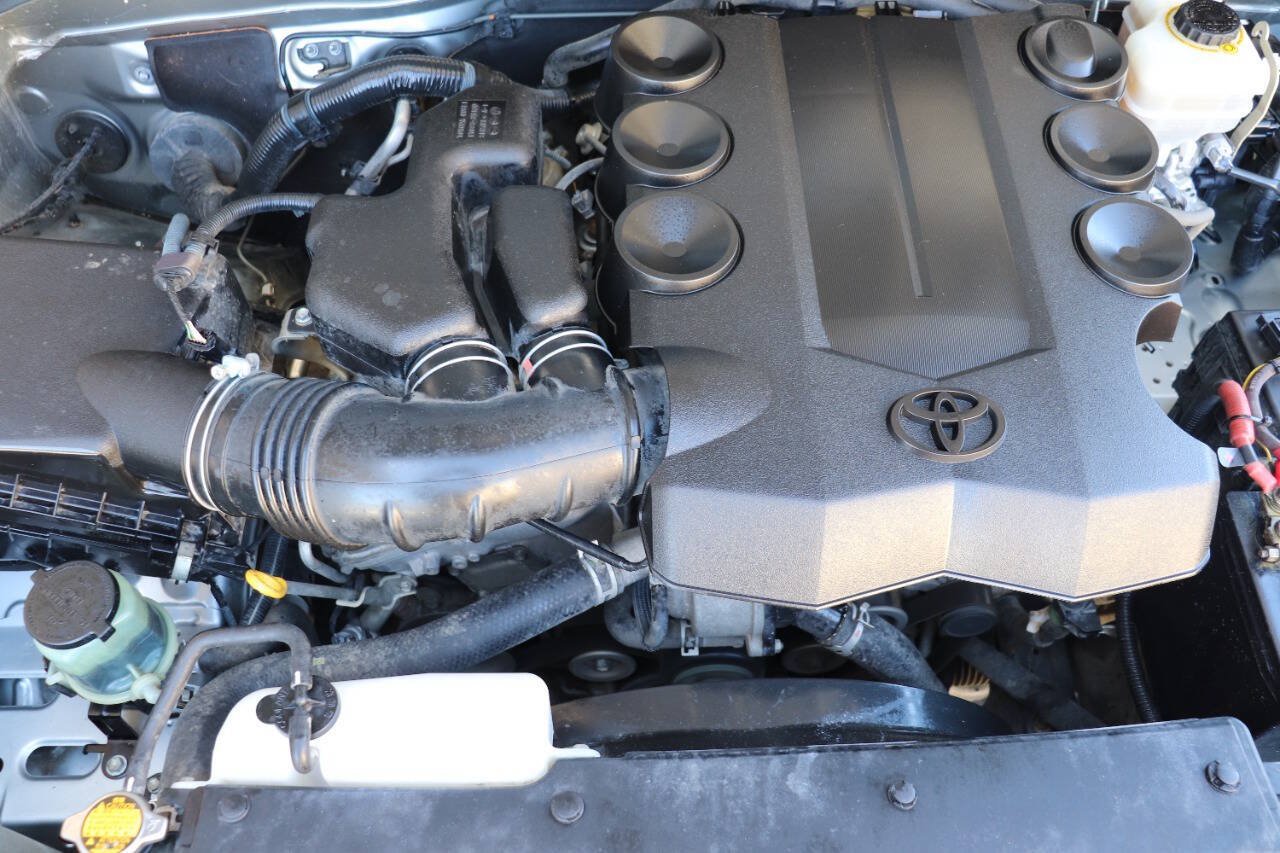 Used 2010 Toyota FJ Cruiser 4WD w/ Convenience Pkg image 12