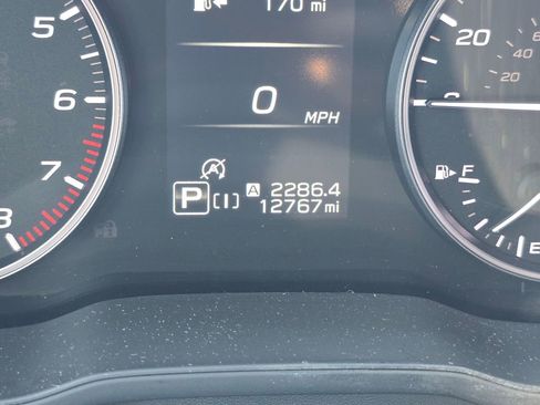 Used 2024 Subaru Crosstrek 2.0i Premium image 25