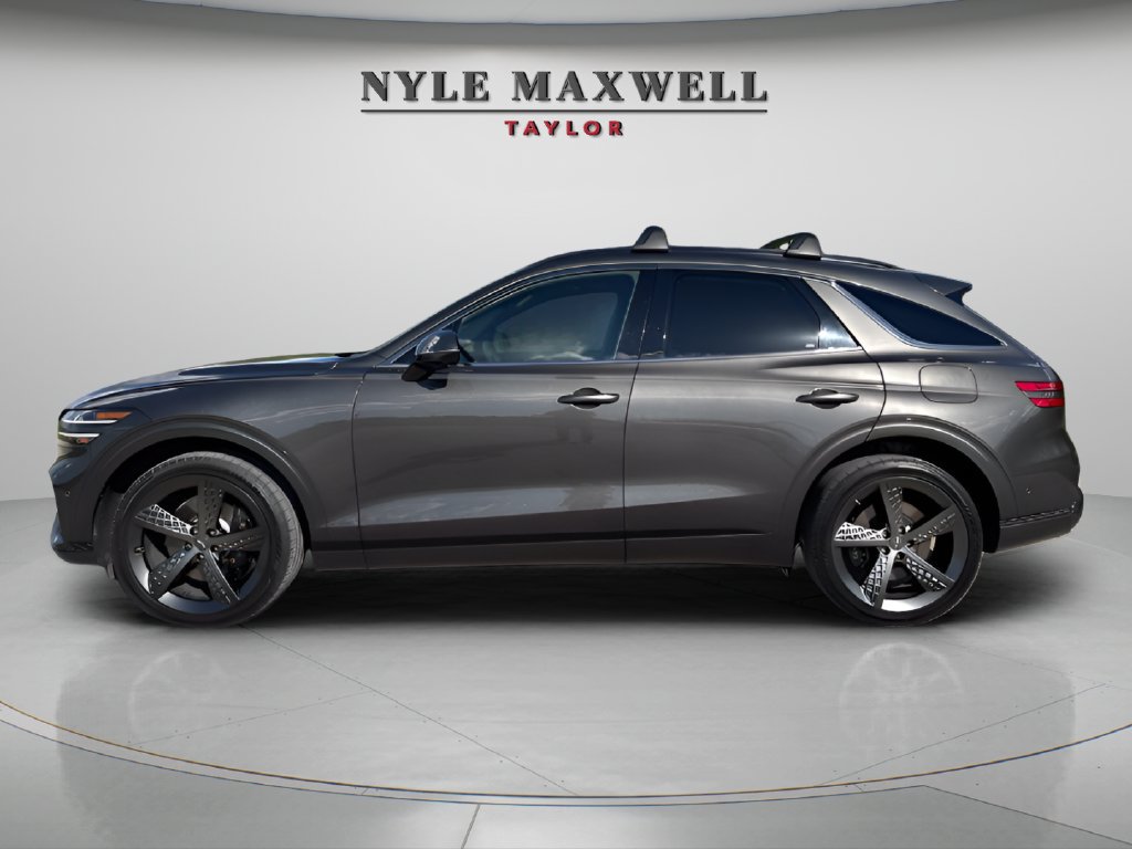 Used 2025 Genesis GV70 2.5T w/ Sport Prestige Package AWD/4WD image 7