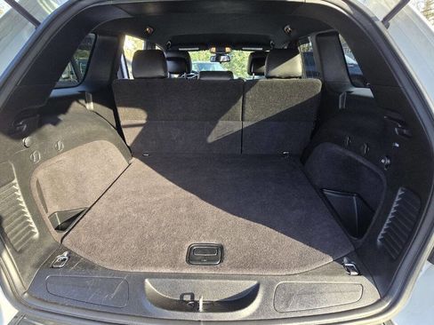 Used 2014 Jeep Grand Cherokee Laredo image 14