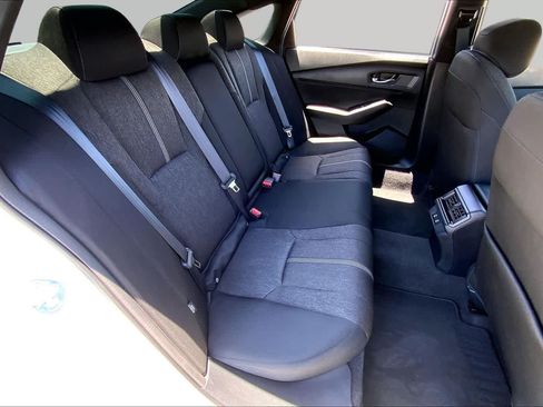 Used 2025 Honda Accord Sport image 19