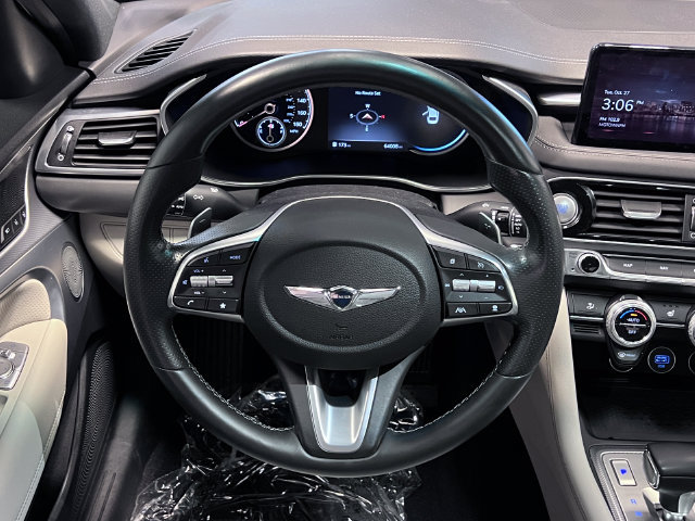 Used 2022 Genesis G70 2.0T w/ Prestige Package RWD image 19