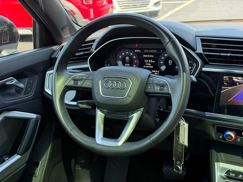 Used 2025 Audi Q3 2.0T Premium AWD/4WD image 12