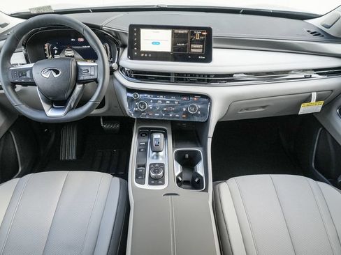 Certified 2026 INFINITI QX60 Luxe w/ Cargo Package FWD image 11
