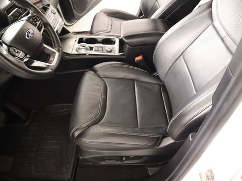 Used 2021 Ford Explorer ST w/ Equipment Group 401A image 12