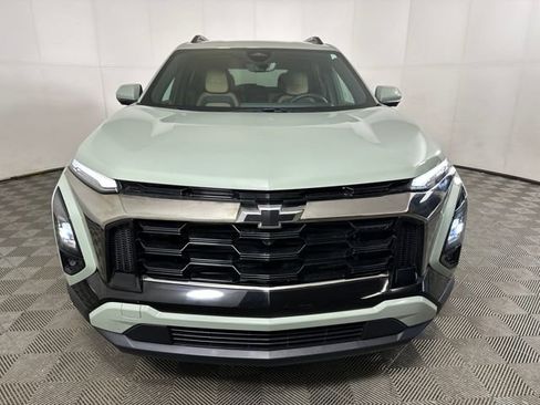 Used 2025 Chevrolet Equinox ACTIV w/ Safety and Technology Package image 8