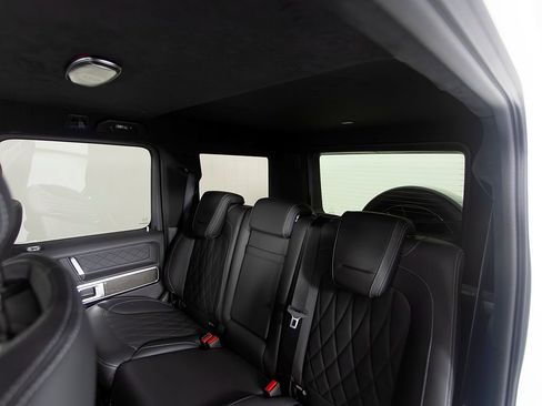 Used 2025 Mercedes-Benz G 63 AMG 4MATIC image 35