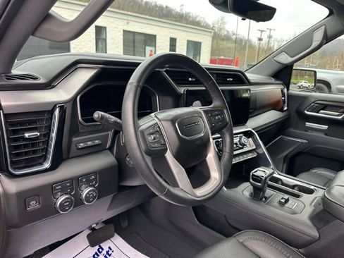 Used 2024 GMC Sierra 1500 Denali w/ Denali Reserve Package image 18