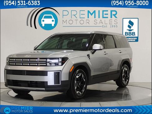 Used 2024 Hyundai Santa Fe SE image 1