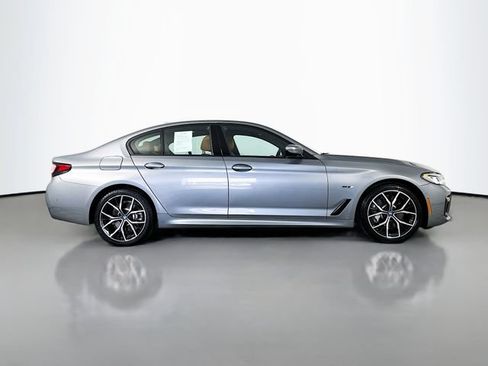 Used 2023 BMW 530e w/ M Sport Package RWD image 8