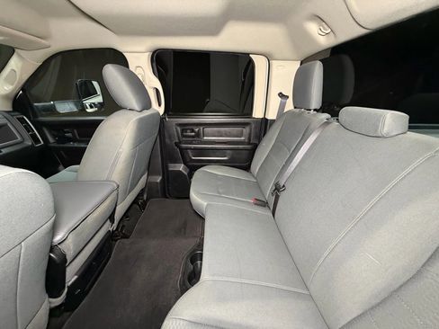 Used 2017 RAM 2500 Tradesman w/ Chrome Appearance Group image 20