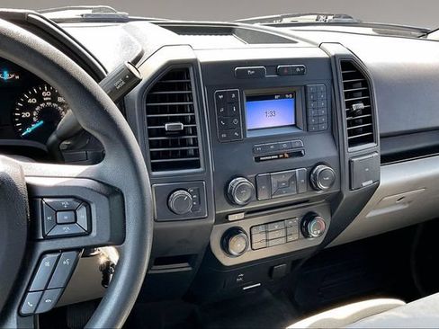 Used 2018 Ford F150 XL w/ Equipment Group 101A Mid AWD/4WD image 7