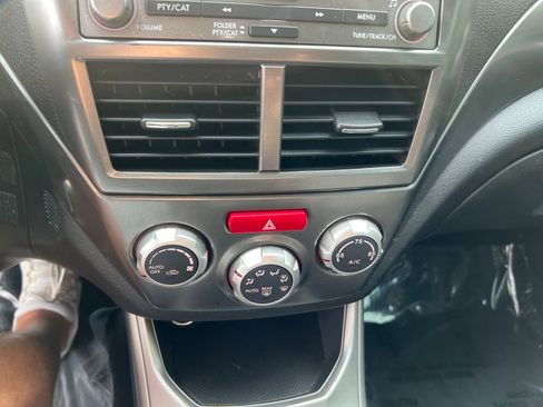 Used 2010 Subaru Impreza WRX Hatchback image 29