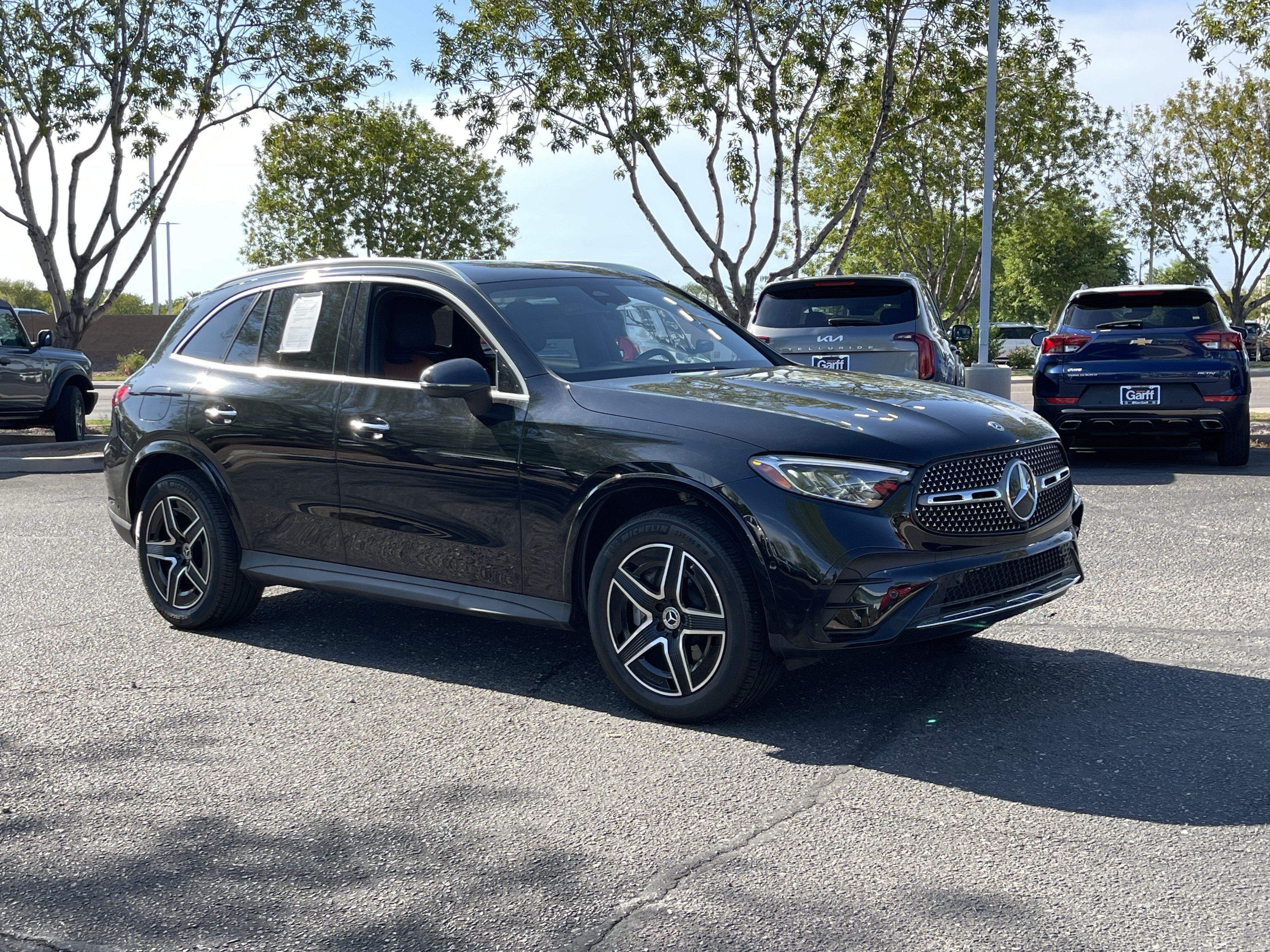 Used 2025 Mercedes-Benz GLC 300 image 8