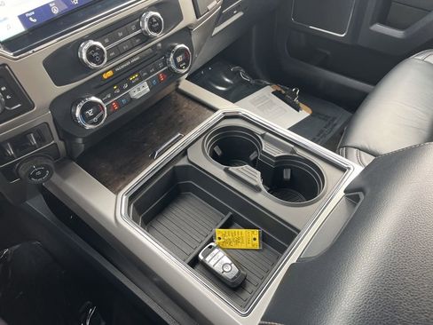 Used 2022 Ford F350 Lariat w/ Lariat Ultimate Package image 25