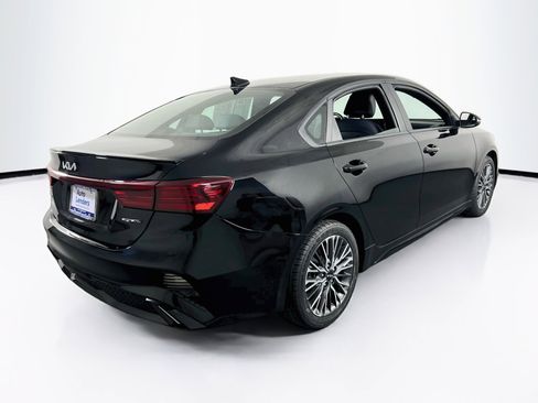 Used 2023 Kia Forte GT-Line w/ GT-Line Premium Package image 5