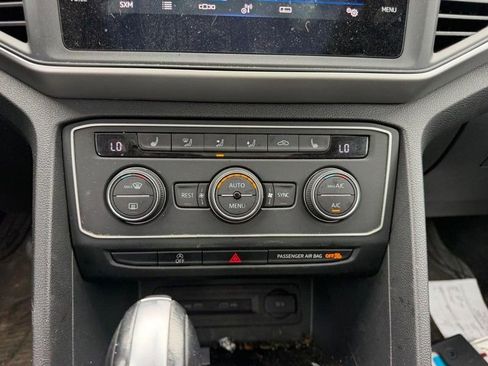 Used 2021 Volkswagen Atlas SE w/ Panoramic Sunroof Package FWD image 17