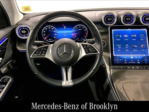 Used 2023 Mercedes-Benz GLC 300 4MATIC image 7