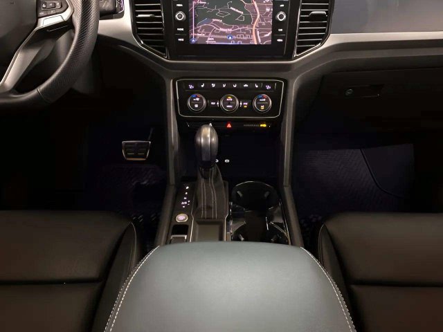 Used 2021 Volkswagen Atlas SEL R-Line FWD image 14
