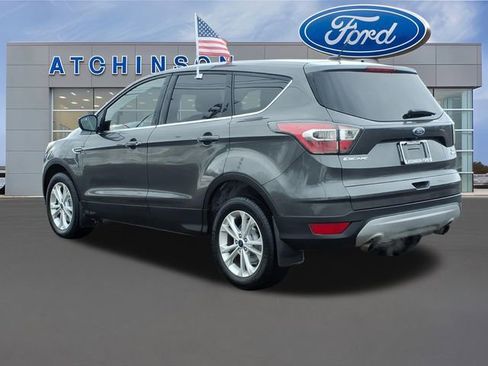 Certified 2017 Ford Escape SE image 7