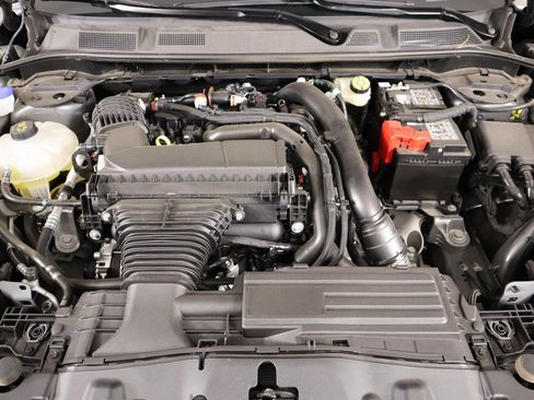 New 2025 Lincoln Corsair AWD image 21