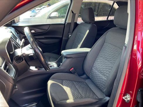 Used 2019 Chevrolet Equinox LT image 24